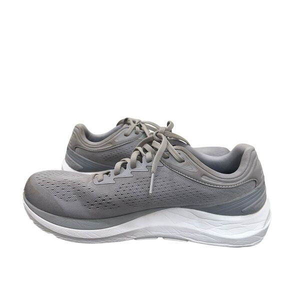Topo Athletic Phantom 3 Running Shoes Grey Men’s  8 Wide Neutral Trainer